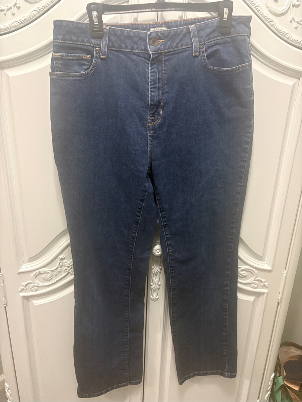 L.L. Bean Women's Classic Fit Jeans in Dark Blue Denim- 14